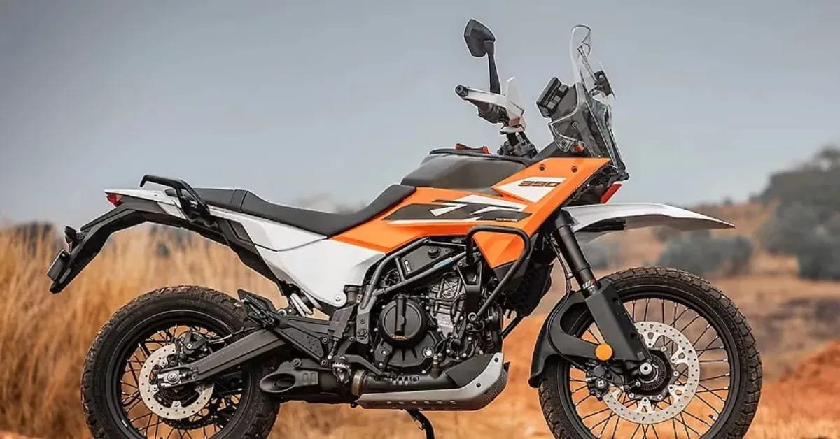 Dimensions & Ergonomics – Accessibility vs Clearance of KTM 390 Adventure. Dimensions & Ergonomics – Accessibility vs Clearance of KTM 390 Adventure.