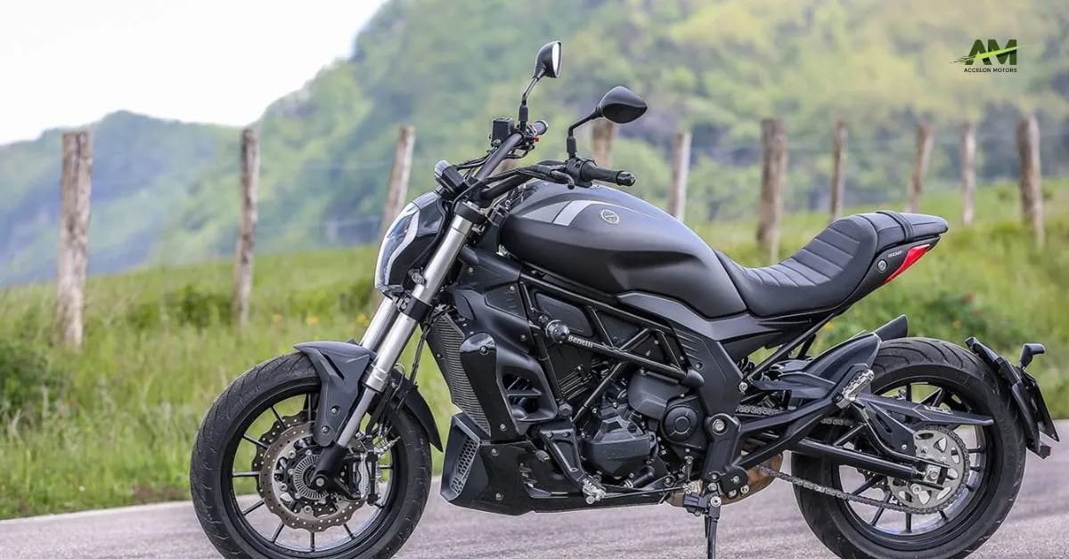 Benelli 502C: A Good Royal Enfield classic 650 alternative With Urban Cruiser Vibes. Benelli 502C: A Good Royal Enfield classic 650 alternative With Urban Cruiser Vibes.