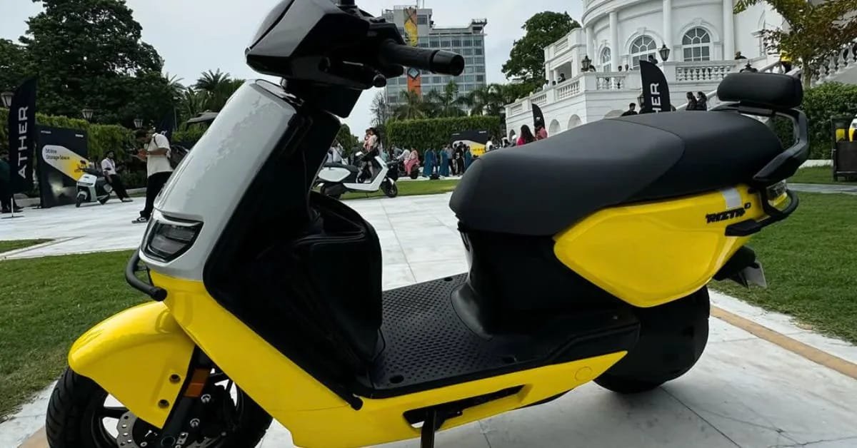 Ather Rizta Scooter, Feature-Rich Design Made It India's Favorite Family EV. Ather Rizta Scooter, Feature-Rich Design Made It India's Favorite Family EV.