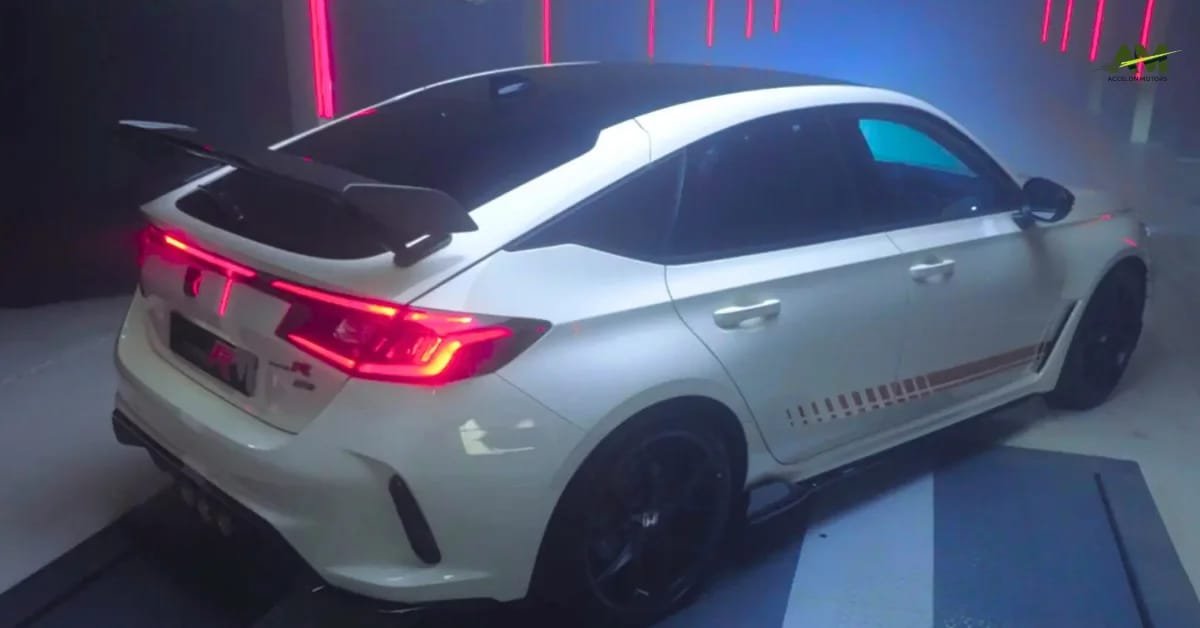 Honda Civiv Type-R Limited Ultimate Edition: No Units For India. Honda Civiv Type-R Limited Ultimate Edition: No Units For India.
