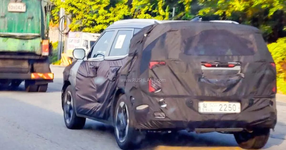 Next-Gen Kia Seltos 2026 Spied Testing in India - Bold Design, Bigger & Attractive Look. Next-Gen Kia Seltos 2026 Spied Testing in India - Bold Design, Bigger & Attractive Look.