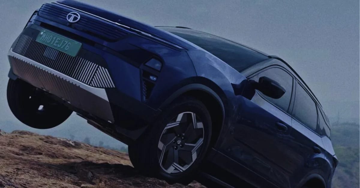Tata Harrier EV RWD Variant Powertrain & Battery: Enjoy EV Muscle With Dual Motor. Tata Harrier EV RWD Variant Powertrain & Battery: Enjoy EV Muscle With Dual Motor.