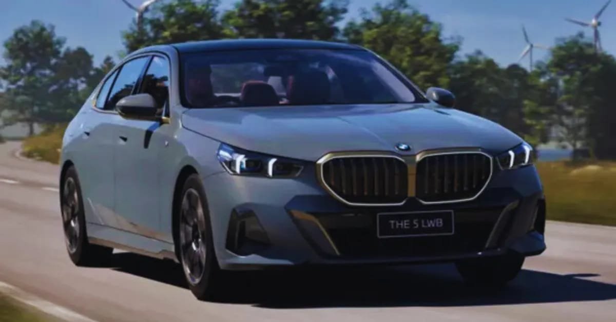 BMW 5 Series Upgraded with Standard 19‑Inch Alloy Wheels - Ready to Roll in Sportier Style.