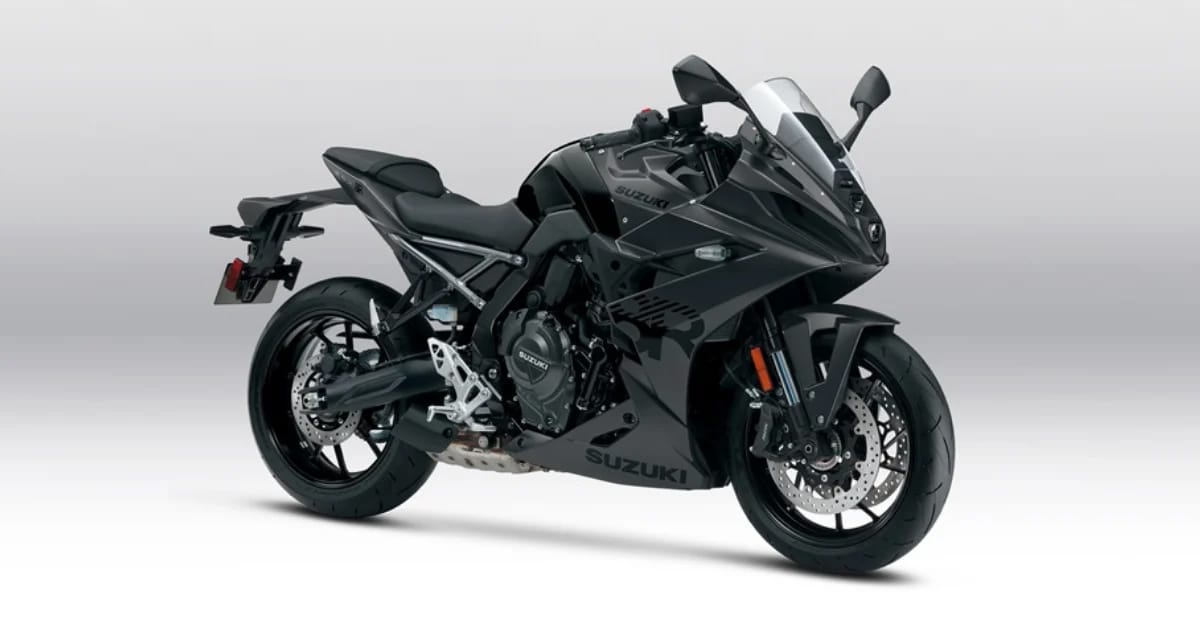 6 Mid-Weight Bikes - Suzuki GSX-8R: Sporty Upgrade With Serious Muscle.